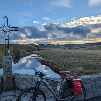 Saint Jacques en VTT/VAE : Du Puy en Velay à Conques