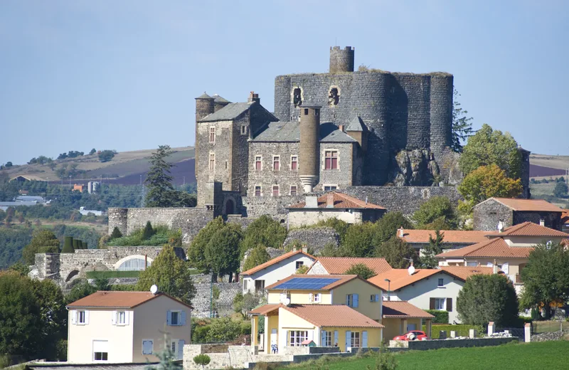 Groupes : Journée A la découverte du château de Bouzols et du Monastier-sur-Gazeille