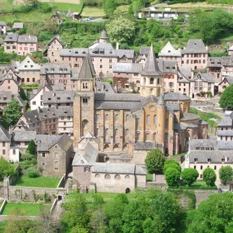 Saint-Jacques à pied : Du Puy-en-Velay à Conques