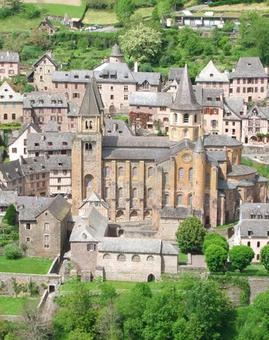 Saint-Jacques à pied : Du Puy-en-Velay à Conques