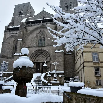 Visite guidée de l’Abbaye de La Chaise-Dieu : Marché de Noël