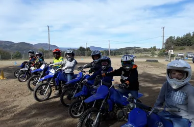 Balades et randonnées en quads ou motos avec Rando des SucsStage initiation en moto pour enfant et adulte