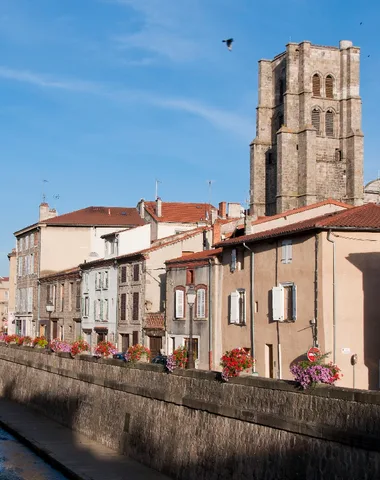 Saint-Jacques à pied : De Montbrison au Puy-en-Velay