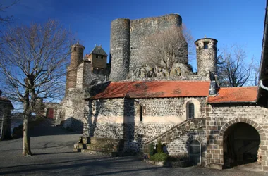 Château de Bouzols représenté par  Association “Bouzols forteresse d’avenir”
