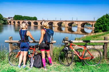 Via Allier (V70) – La Véloroute de l’Auvergne – A vélo le long de la rivière Allier de Nevers à Langogne en 7 jours