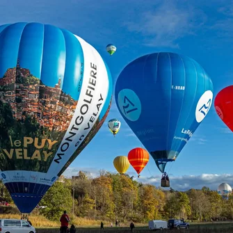 Vol en montgolfière avec Montgolfière en Velay