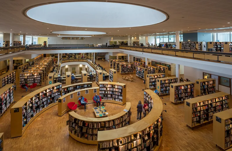 Limoges Francophone Multimedia Library - City center_1