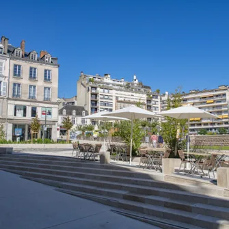 Visite apéritive : Place de la République