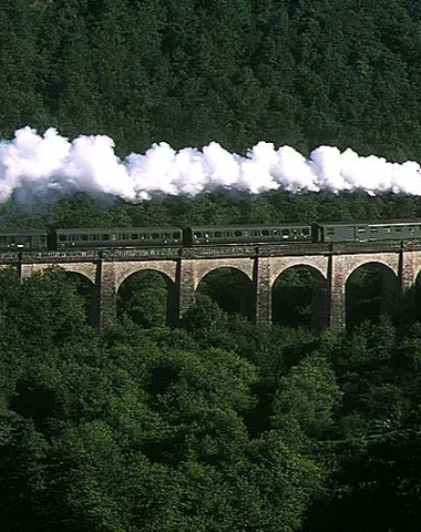 Train touristique à vapeur : Circuit de la Haute vallée de la Vienne – 15 août