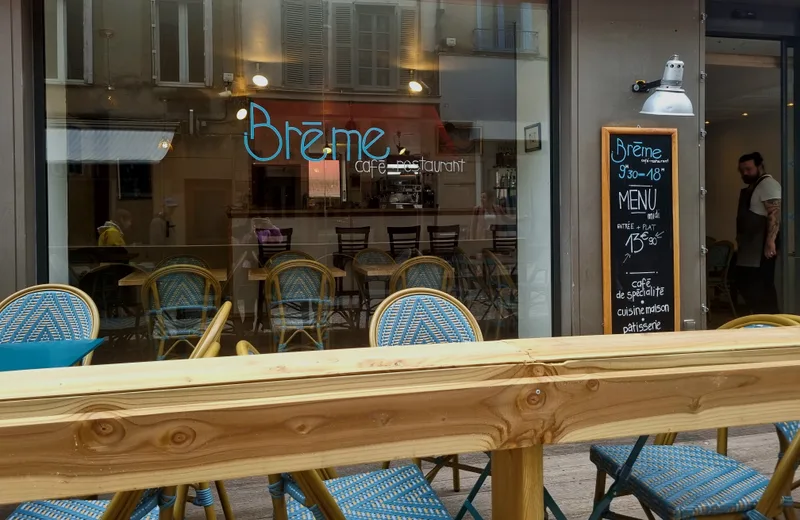 Brème Café Restaurant