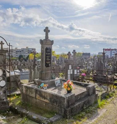 Visite du cimetière de Louyat