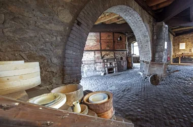 Four des Casseaux Museum - Former porcelain oven - Historical monument_3