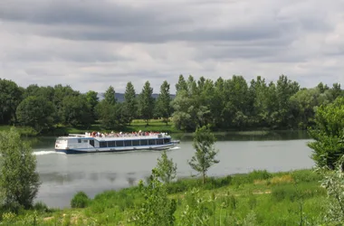 Bateau restaurant “Ville de Pont de Vaux 2”