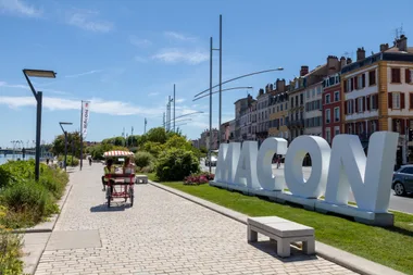 Et si Mâcon m’était conté ? Mâcon Ville d’Histoire et d’histoires (8 – 17 ans)