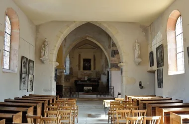 Intérieur de l'église de Berzé-la-Ville