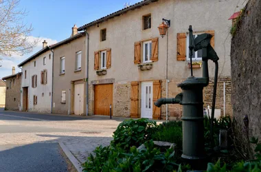 Entre blanc et rouge – Crèches-sur-Saône – Port d’Arciat