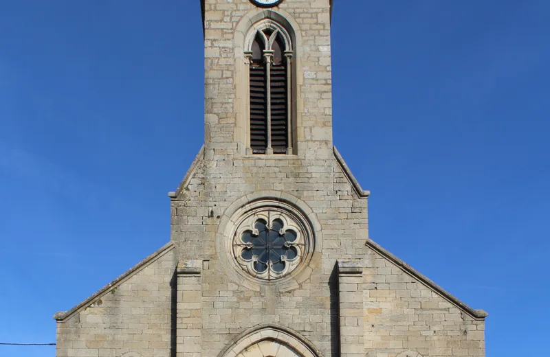 Église Saint-Saturnin de la Roche-Vineuse