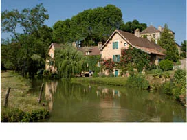 Chambres d'Hôtes Château de Messey - Les Maisons Vigneronnes