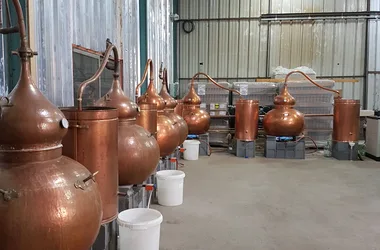Bughes distillery