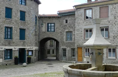 bourg médiéval de Saint-Didier-en-Velay