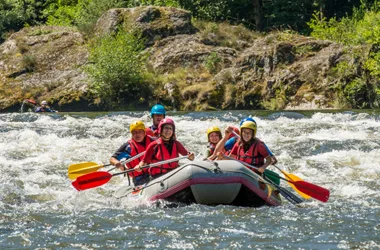 SEJ_Week-End Adventure in the Allier Gorges_raft canoe