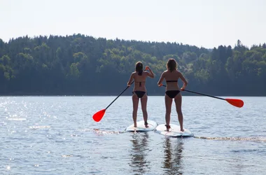 Balade en paddle sur le Lac de Lavalette