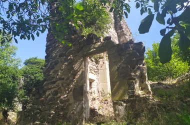 Château d'Artias – Ruinen des Maison du Bailly