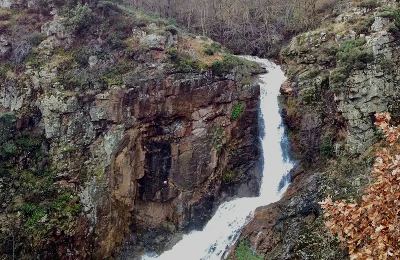 PR697 La balade de la cascade de Louade