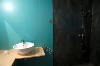 salle de bain chambre 1