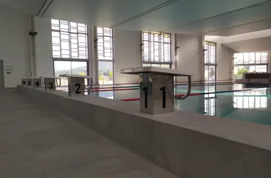 Bassin sportif du centre aquatiqueL'O' des Sucs