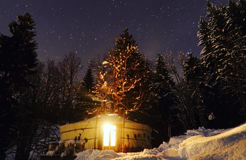 night_yurt