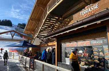 takeaway terrace Café Megeve