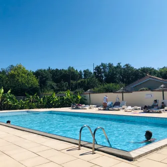 Tentes Lodges au Camping Le Clos de la Lère