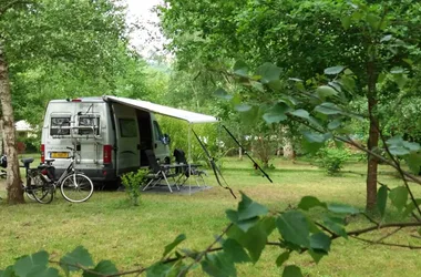 emplacement-caravane-camping-tarn-aveyron
