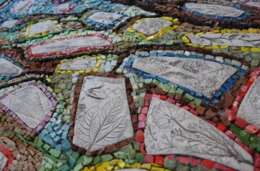 pueblo-Plassac-mosaicos-800x600