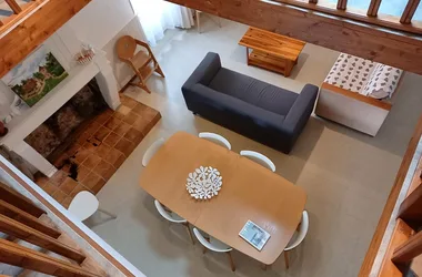 furnished cooperage du saugeron blaye 800x600 living room©blaye tourism