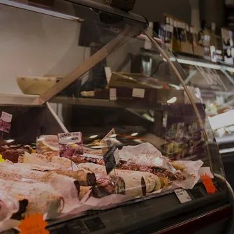 CHEZ CHRISTOPHE – FROMAGERIE – CAVE À VINS