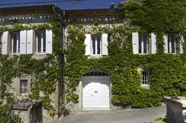 DOMAINE DU MOMENT – MAISON DU MOMENT