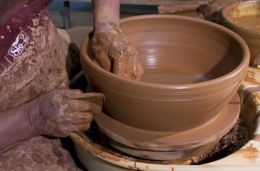 THE POTTERY WORKSHOP