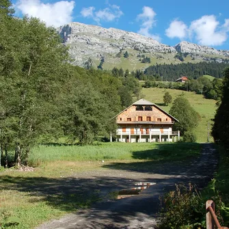 Les Cyclamens : Grand gîte pour groupe