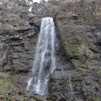 Sentier thématique du bois Credo et la cascade d’Orlier – Randonnée