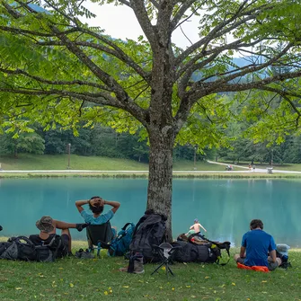 Base de loisirs du lac aux Dames en été