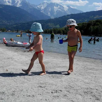 Lac de Passy, base de loisirs des Iles