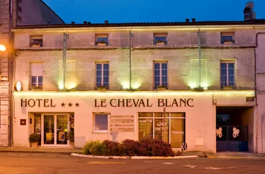 Hôtel Cheval Blanc Cognac Façade