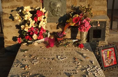 ANTONIO MACHADO’S GRAVE