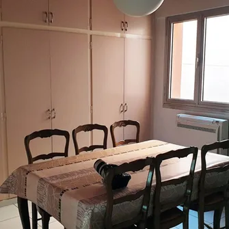 RENTAL M.BARETJE – DÉMOCRATIE DUPLEX