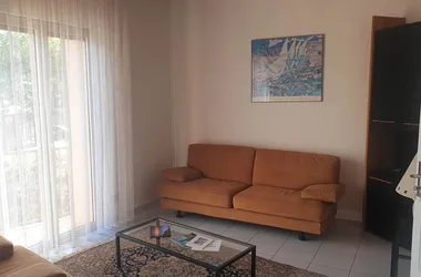 RENTAL M.BARETJE – DÉMOCRATIE DUPLEX