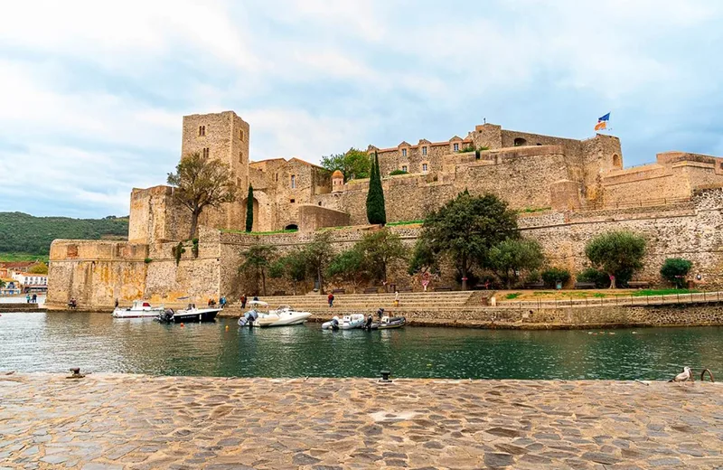 GUIDED TOUR AT THE ROYAL CASTLE OF COLLIOURE