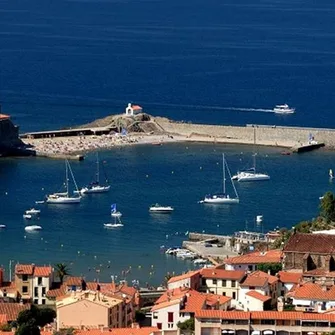 ANCHORAGE IN COLLIOURE – HARBOUR MASTER’S OFFICE