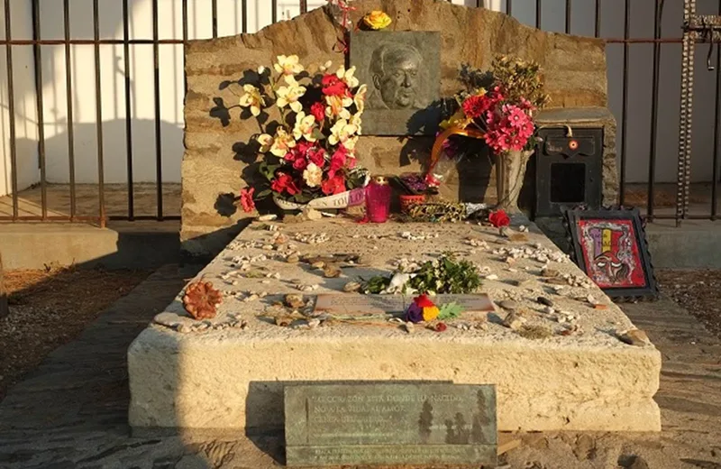 ANTONIO MACHADO’S GRAVE